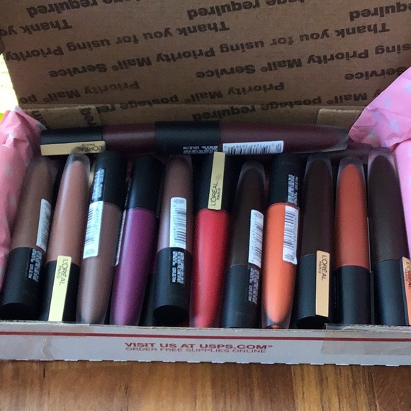 L’Oréal Signature Matt Lip Stain Qty 24 (8 colors) - Picture 2 of 11